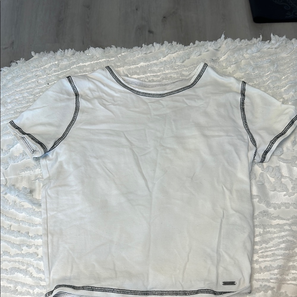 Hollister White Short Sleeve Tee